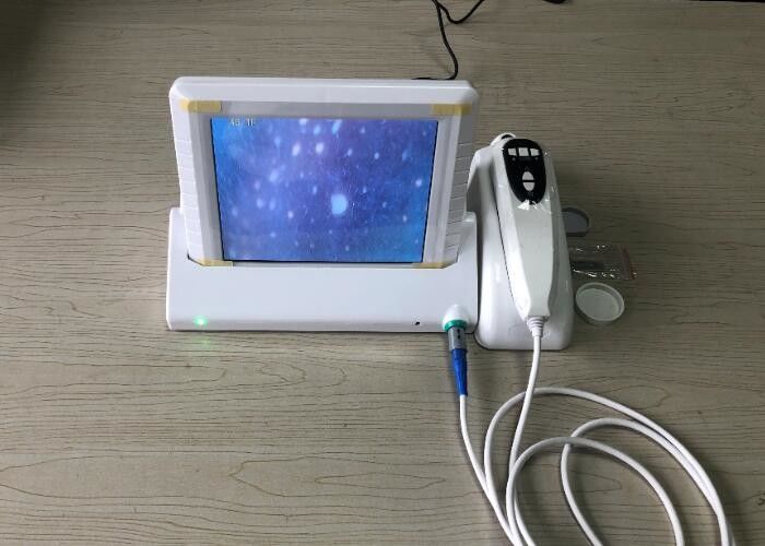 Portable Dermatoscope Digital Skin Moisture And Oil Analyzer With 8 Inch Monitor
